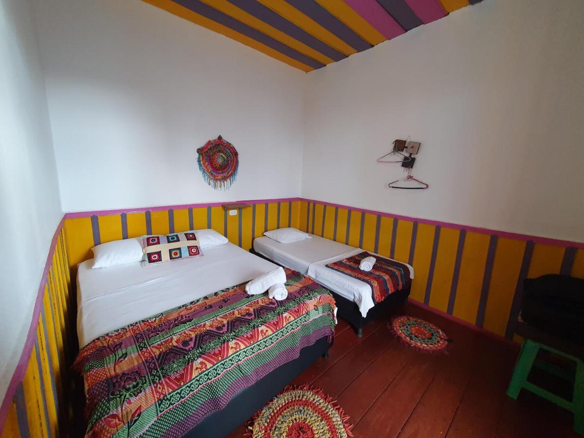 Hostal Bremen Filandia Bagian luar foto