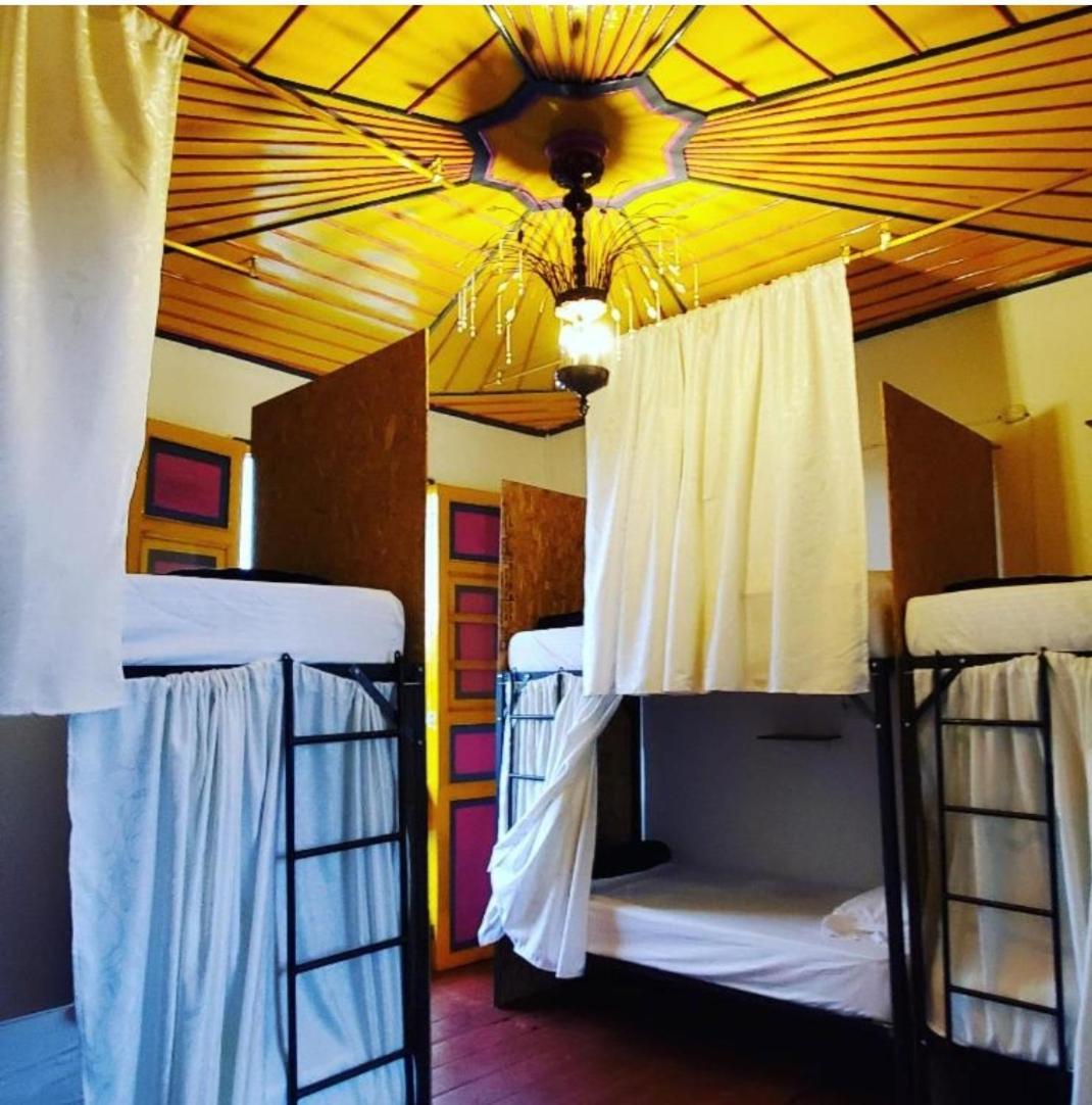 Hostal Bremen Filandia Bagian luar foto